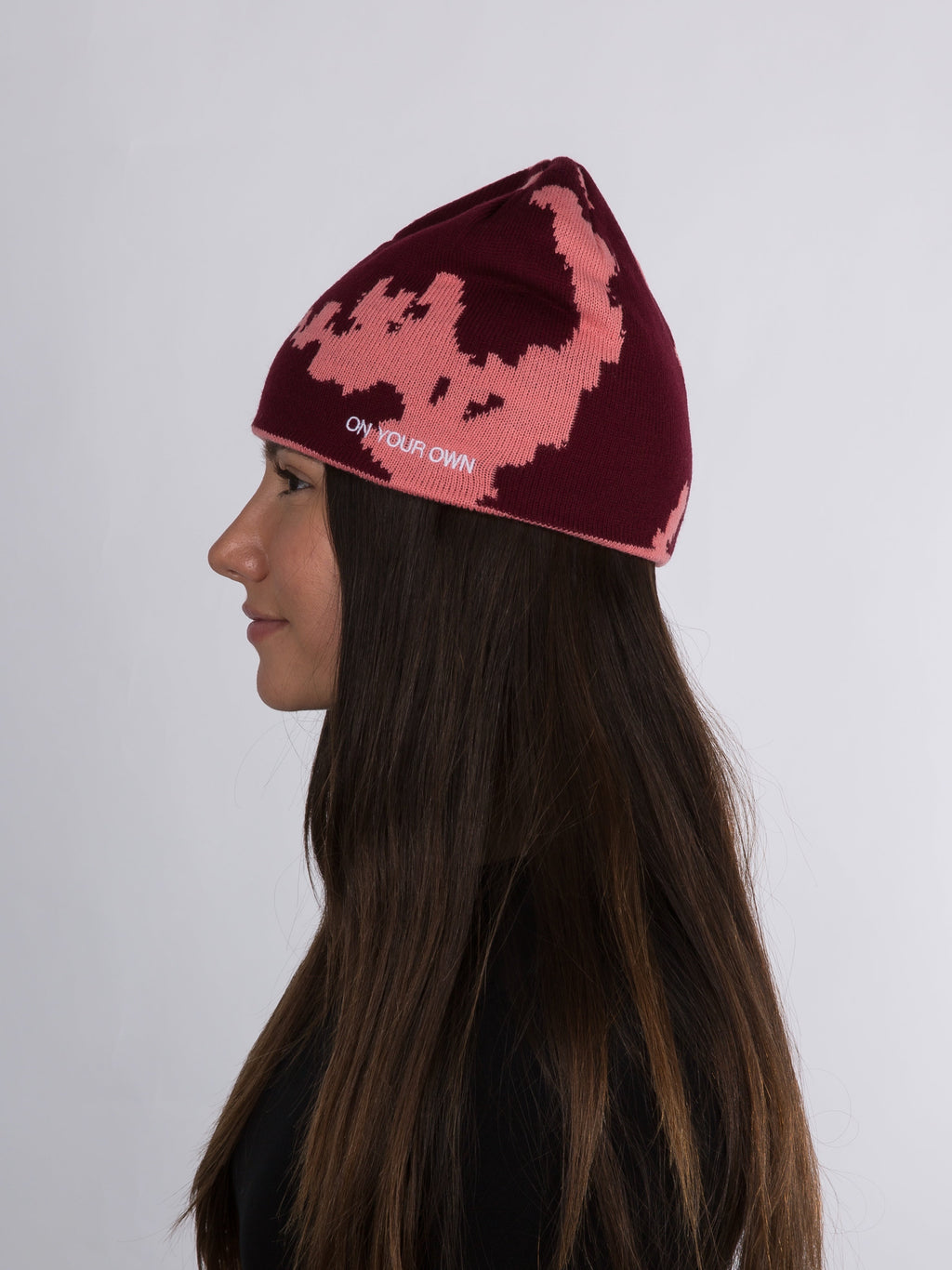 PATTERN BEANIE – RED