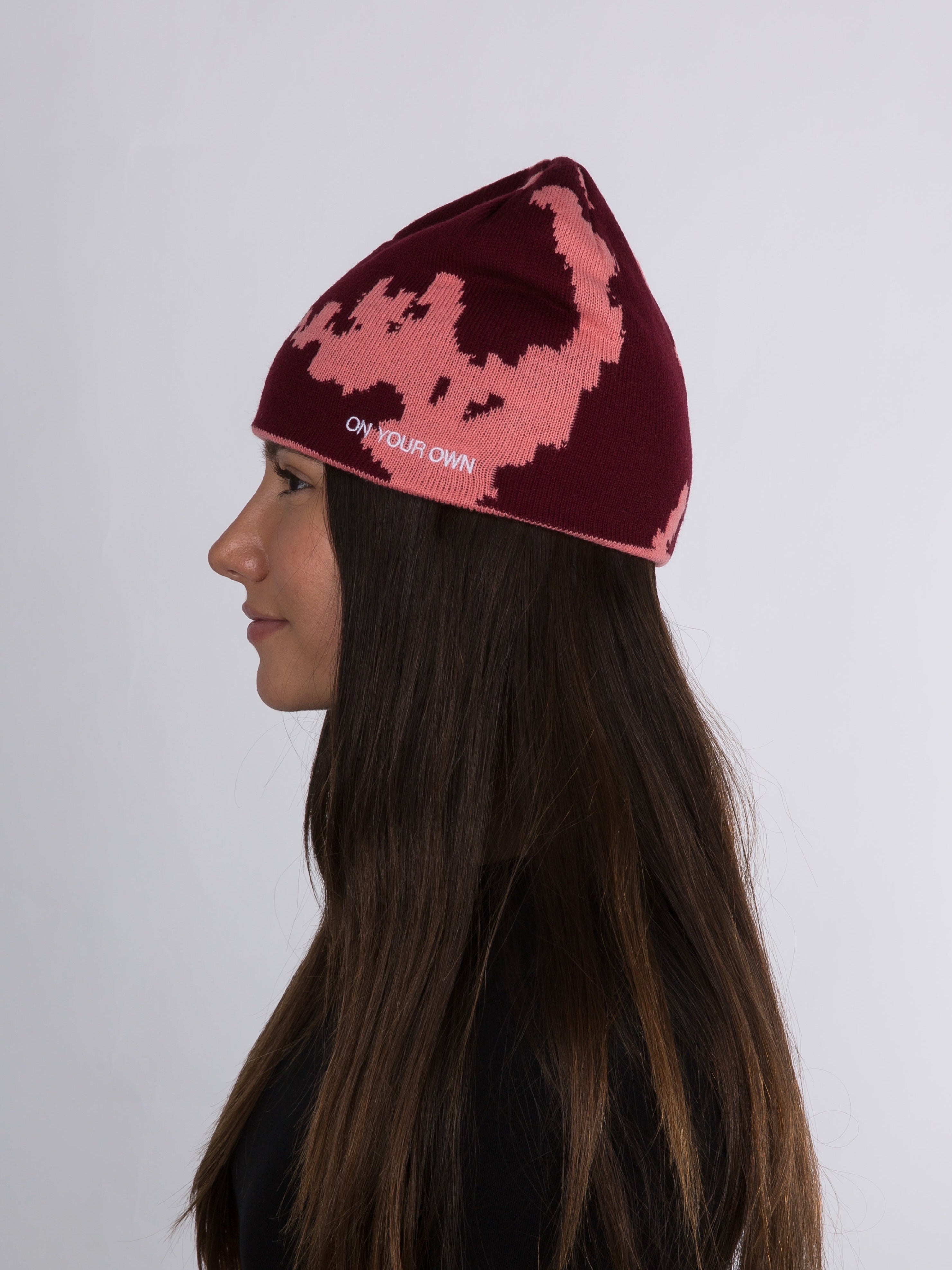 PATTERN BEANIE – RED