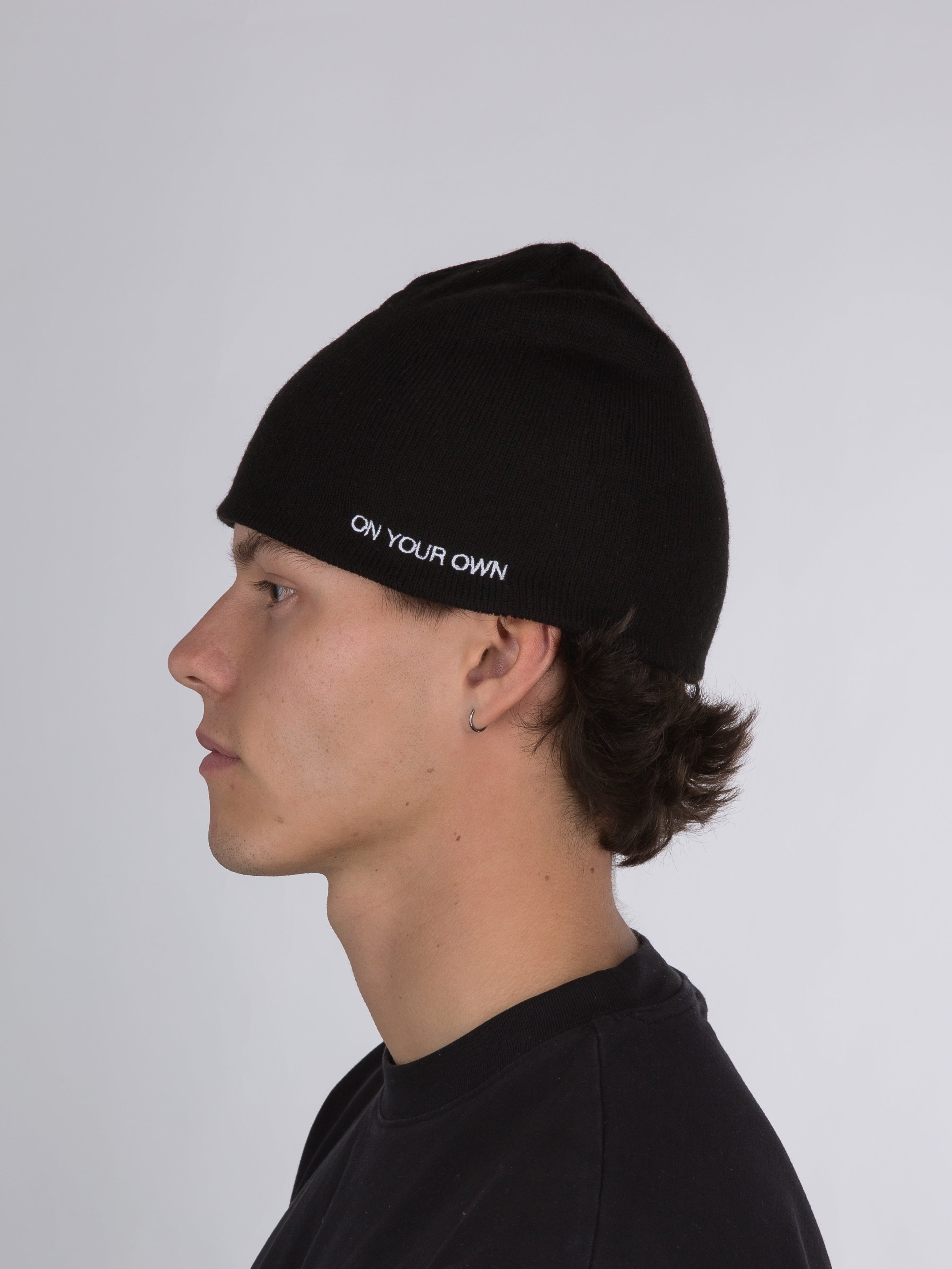 CLASSIC BEANIE – BLACK