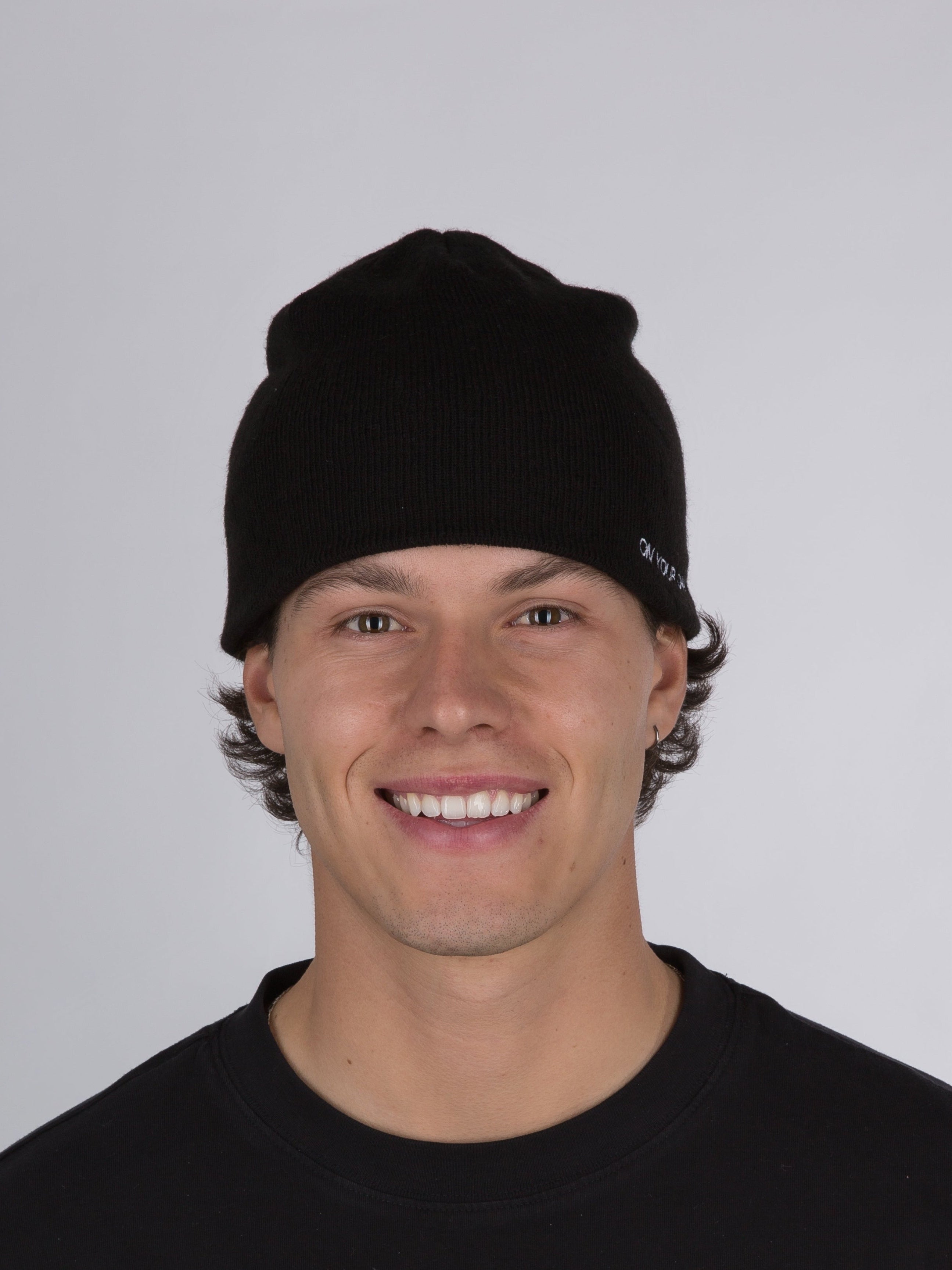 CLASSIC BEANIE – BLACK