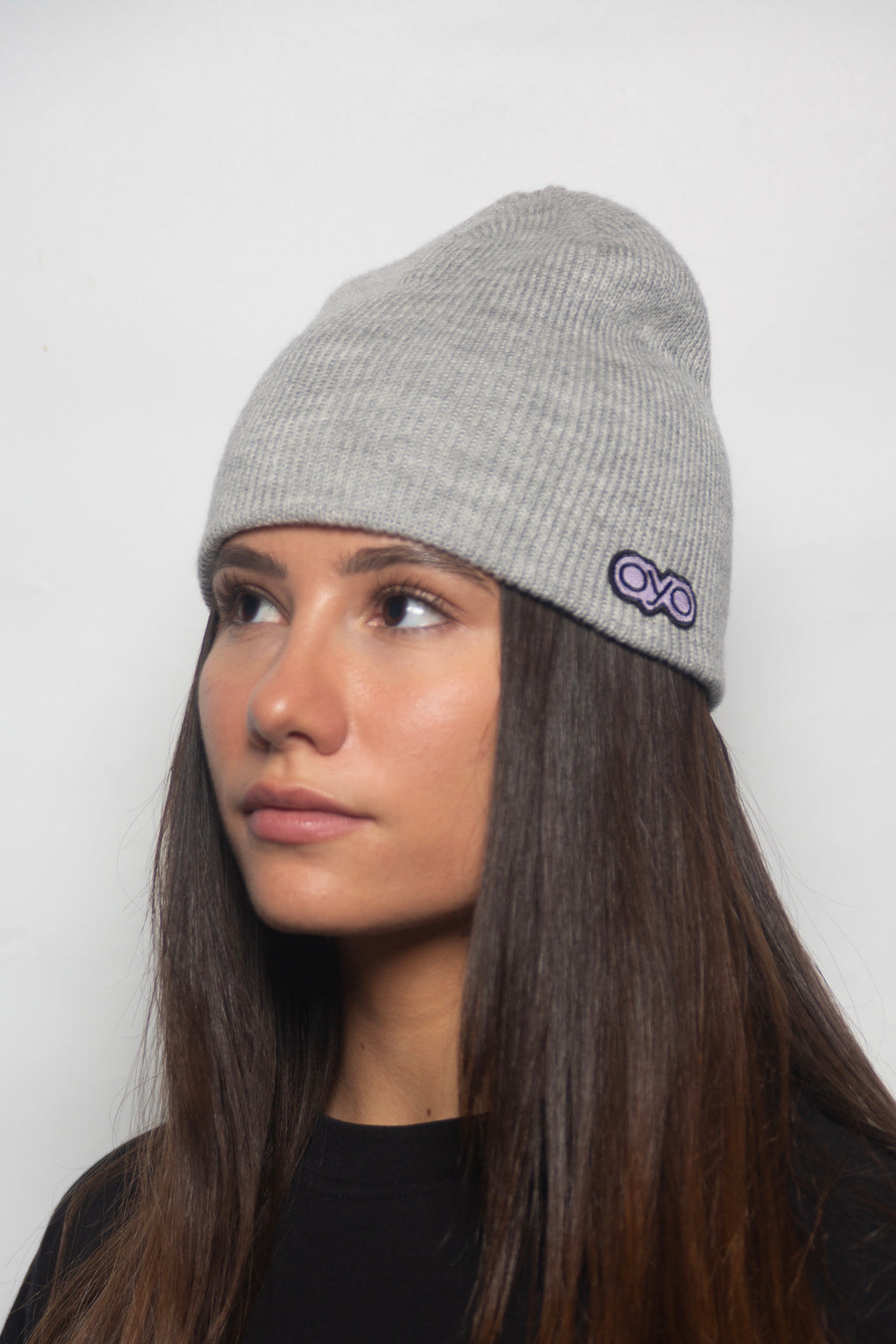 RIBBED BEANIE – GREY