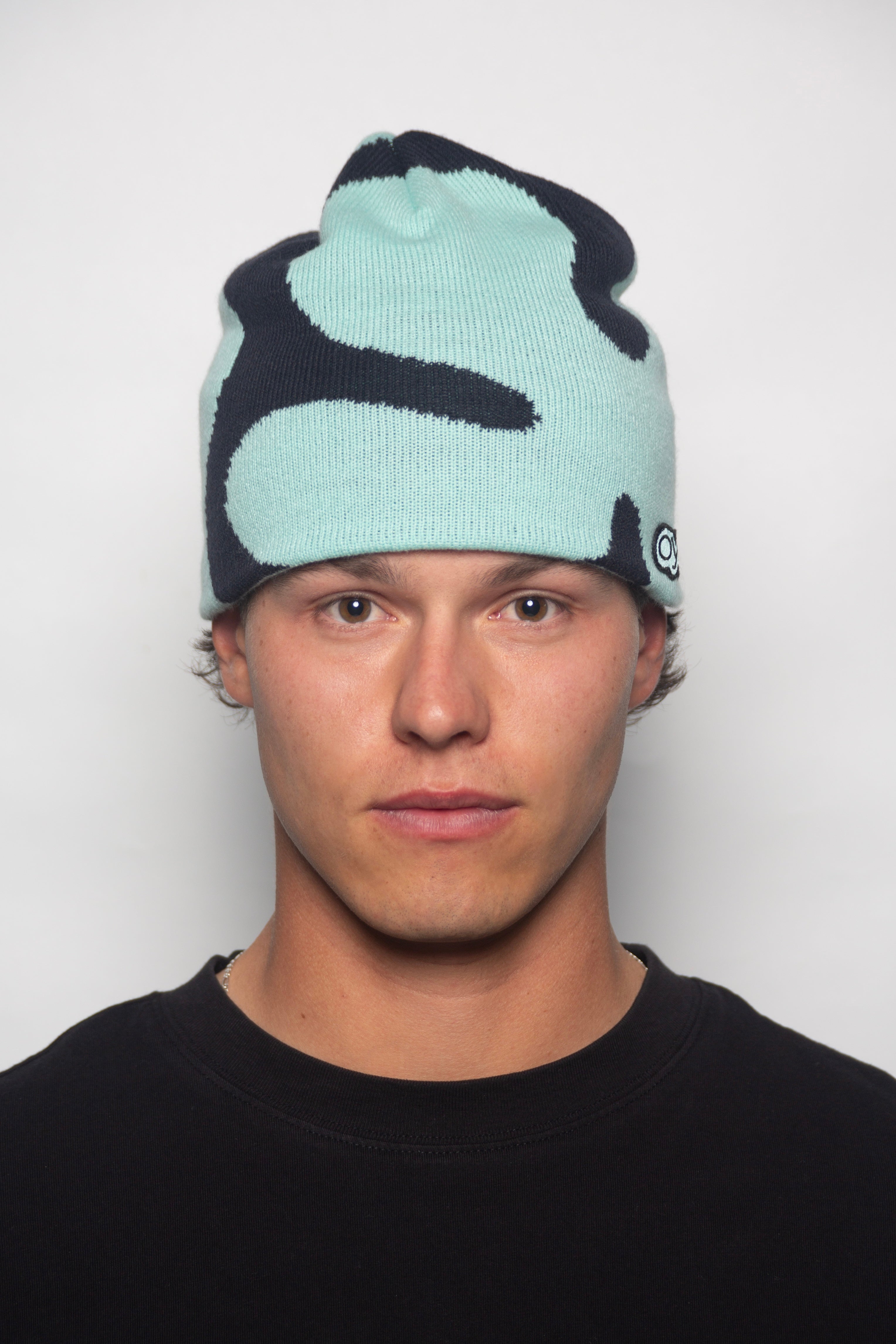 PATTERN BEANIE – TURQUOISE